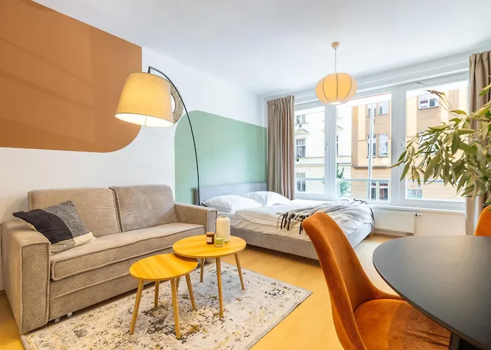 Designer In A Vibrant Neighborhood Appartamento