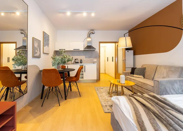 Designer In A Vibrant Neighborhood * Praga