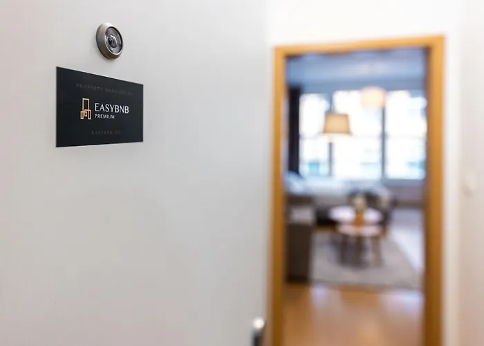 Designer In A Vibrant Neighborhood Appartamento *